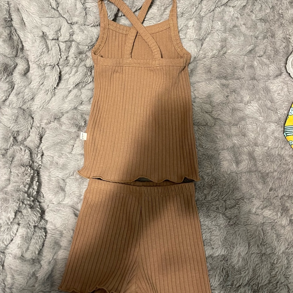 Toddler 2T short and tank top set
